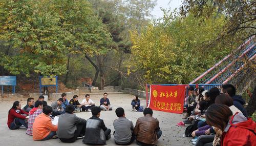 学生党团日联合主题活动.JPG